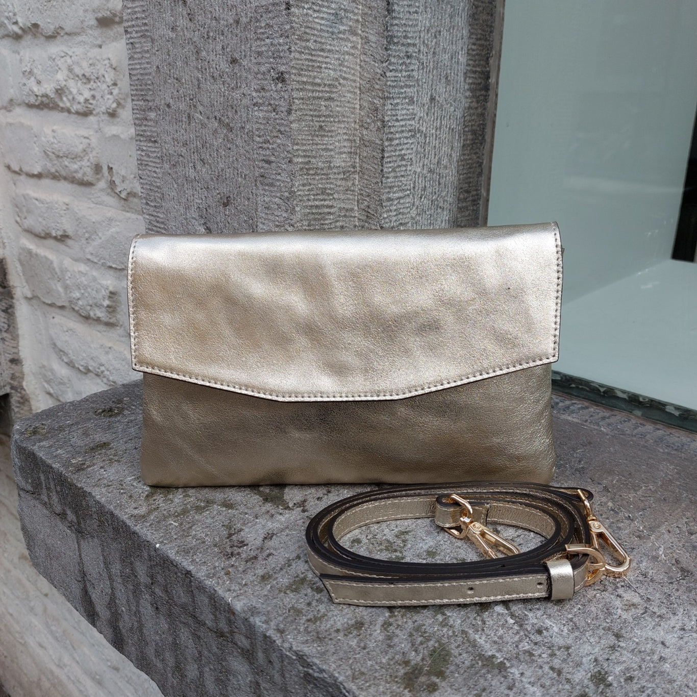 Clutch leder goud