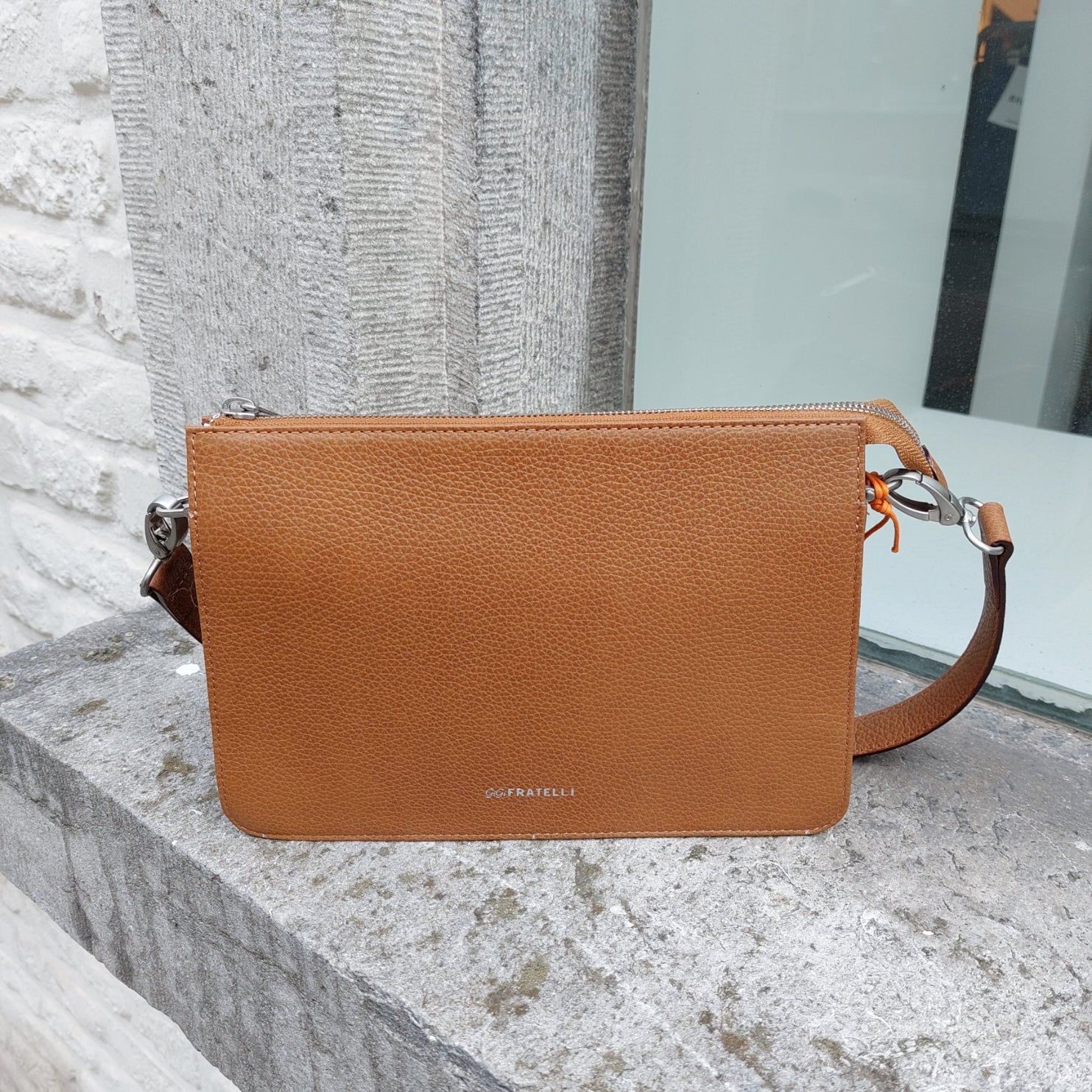 Handtas leder ROM0174 cognac